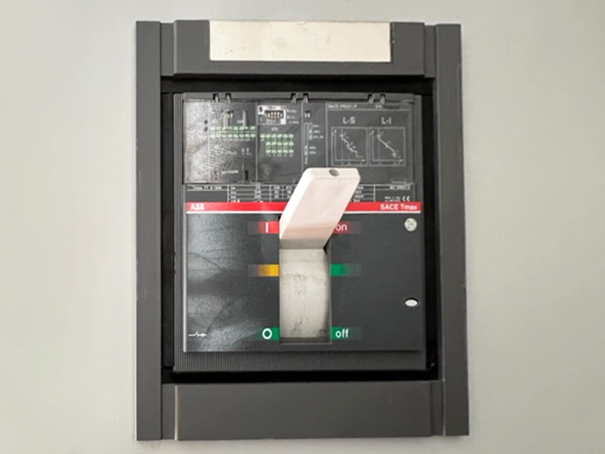 Used Perkins 880kVA 704kW Diesel Generator XP8509