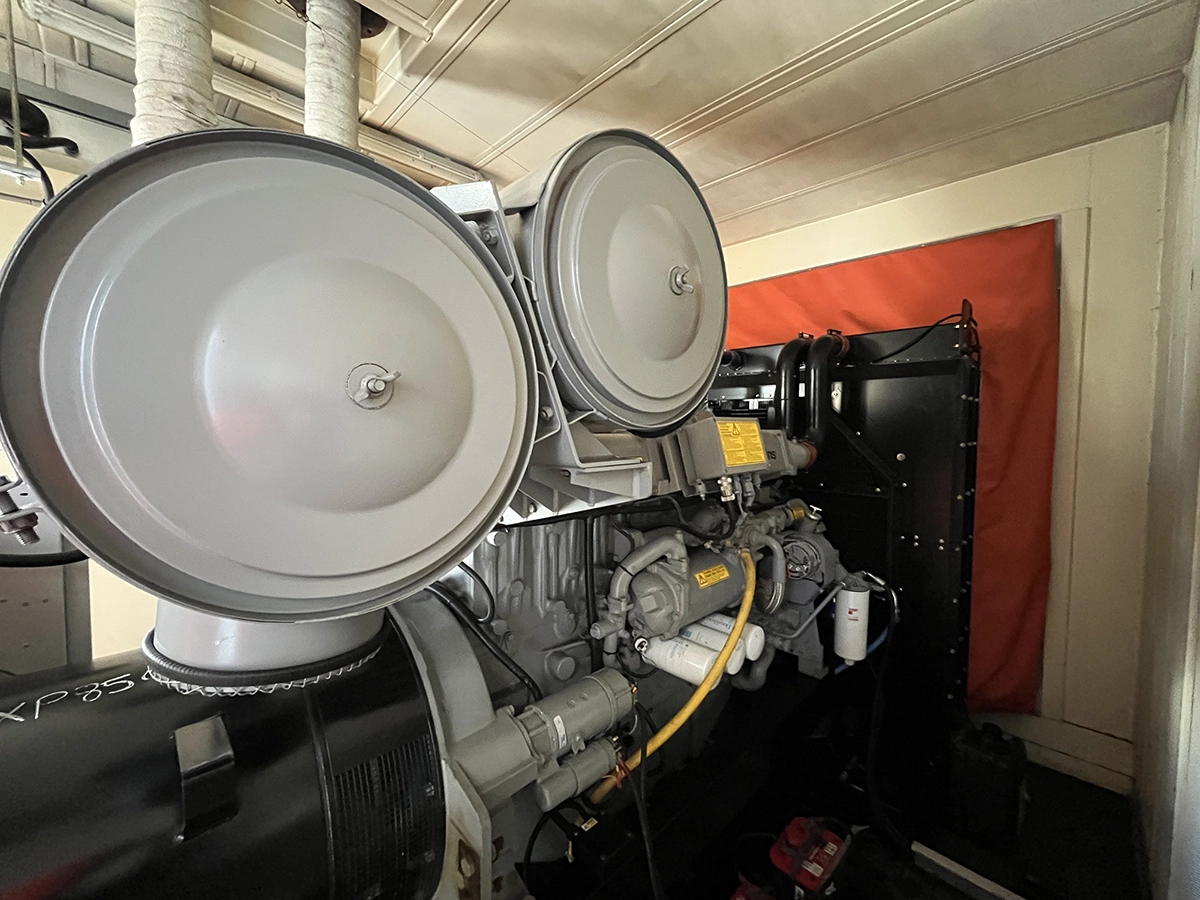 Used Perkins 880kVA 704kW Diesel Generator XP8509