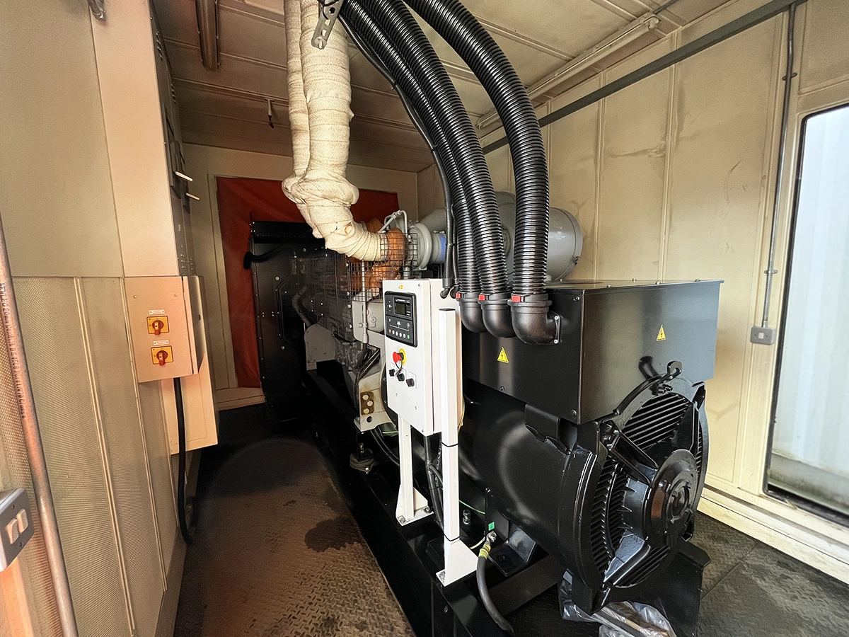 Used Perkins 880kVA 704kW Diesel Generator XP8509