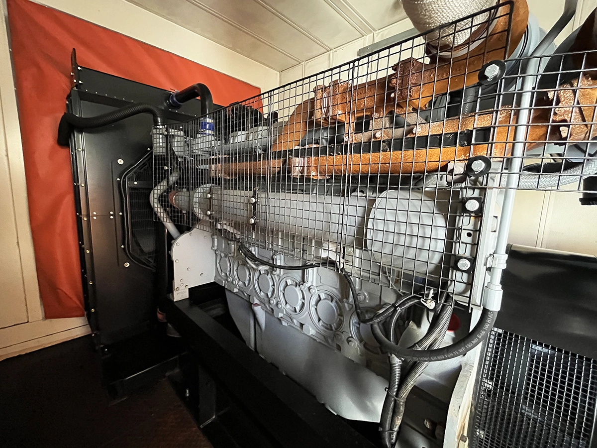 Used Perkins 880kVA 704kW Diesel Generator XP8509