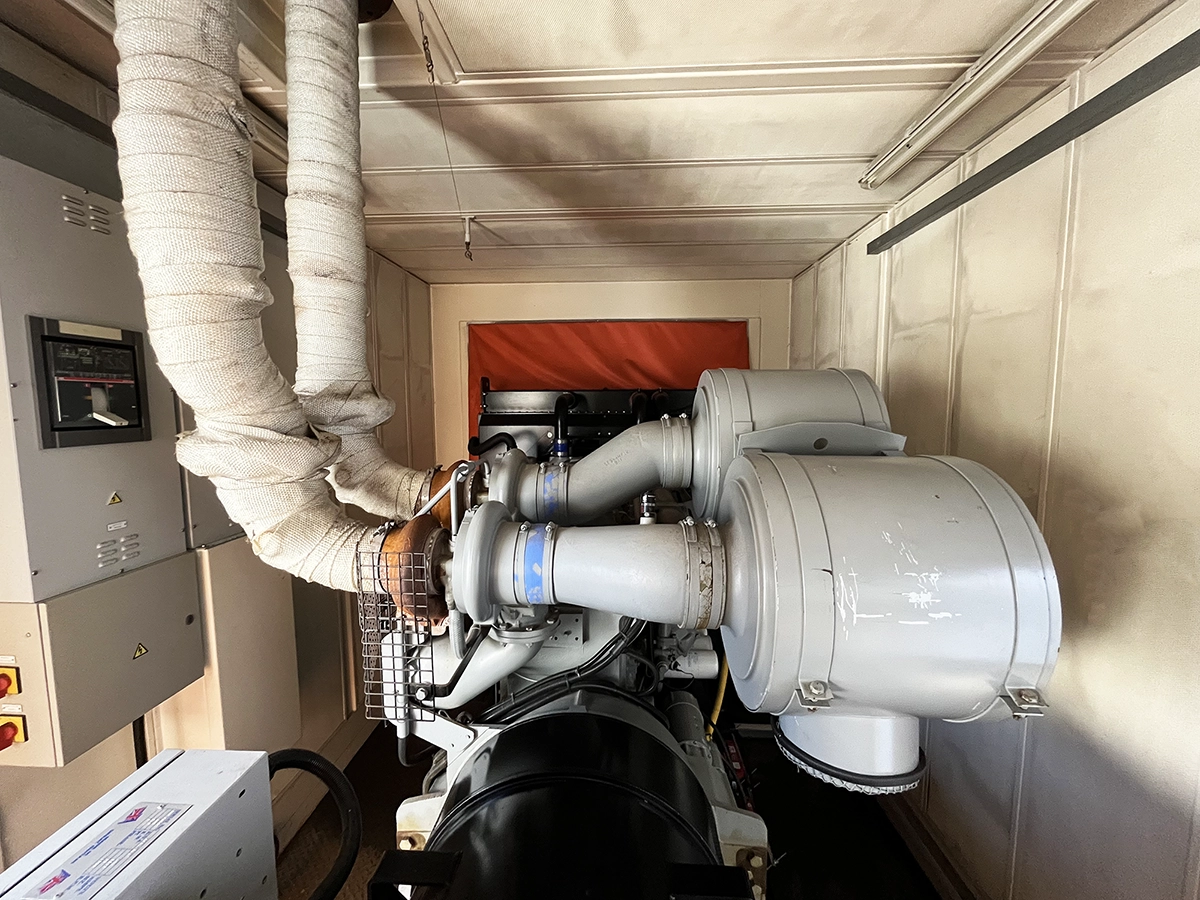 Used Perkins 880kVA 704kW Diesel Generator XP8509