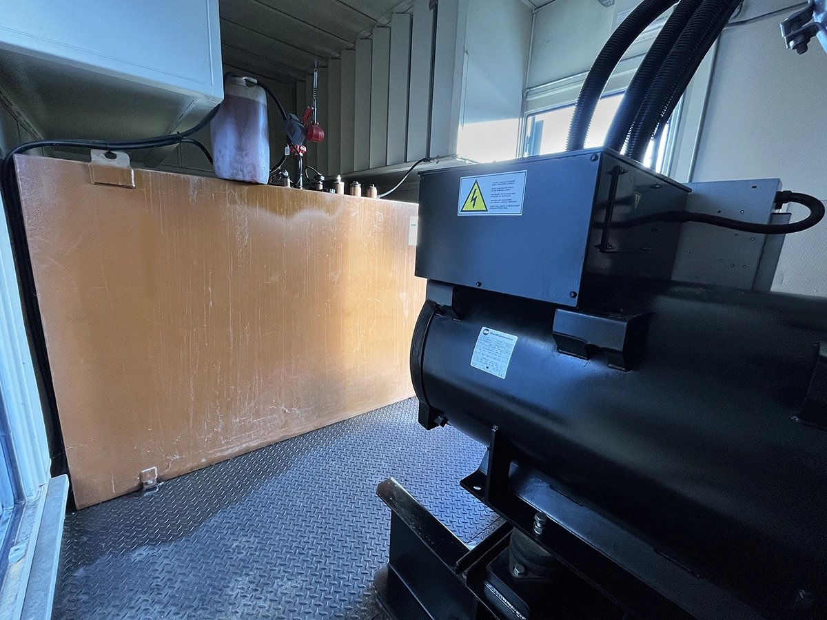 Used Perkins 880kVA 704kW Diesel Generator XP8509