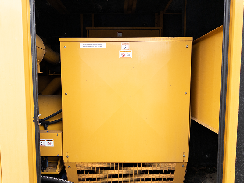Used Caterpillar 750kVA Diesel Generator