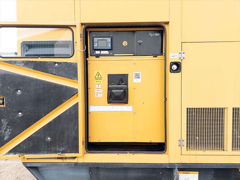 Used Caterpillar 750kVA Diesel Generator