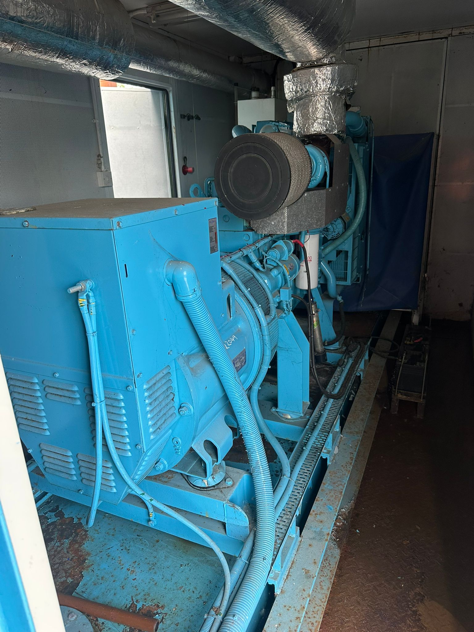 Used Cummins 220kVA 176kW Diesel Generator XP22049