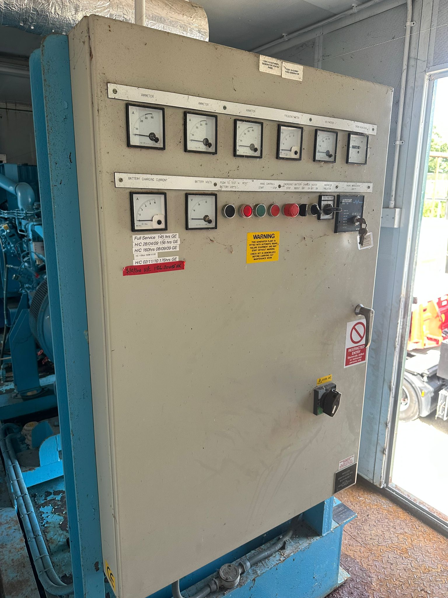 Used Cummins 220kVA 176kW Diesel Generator XP22049