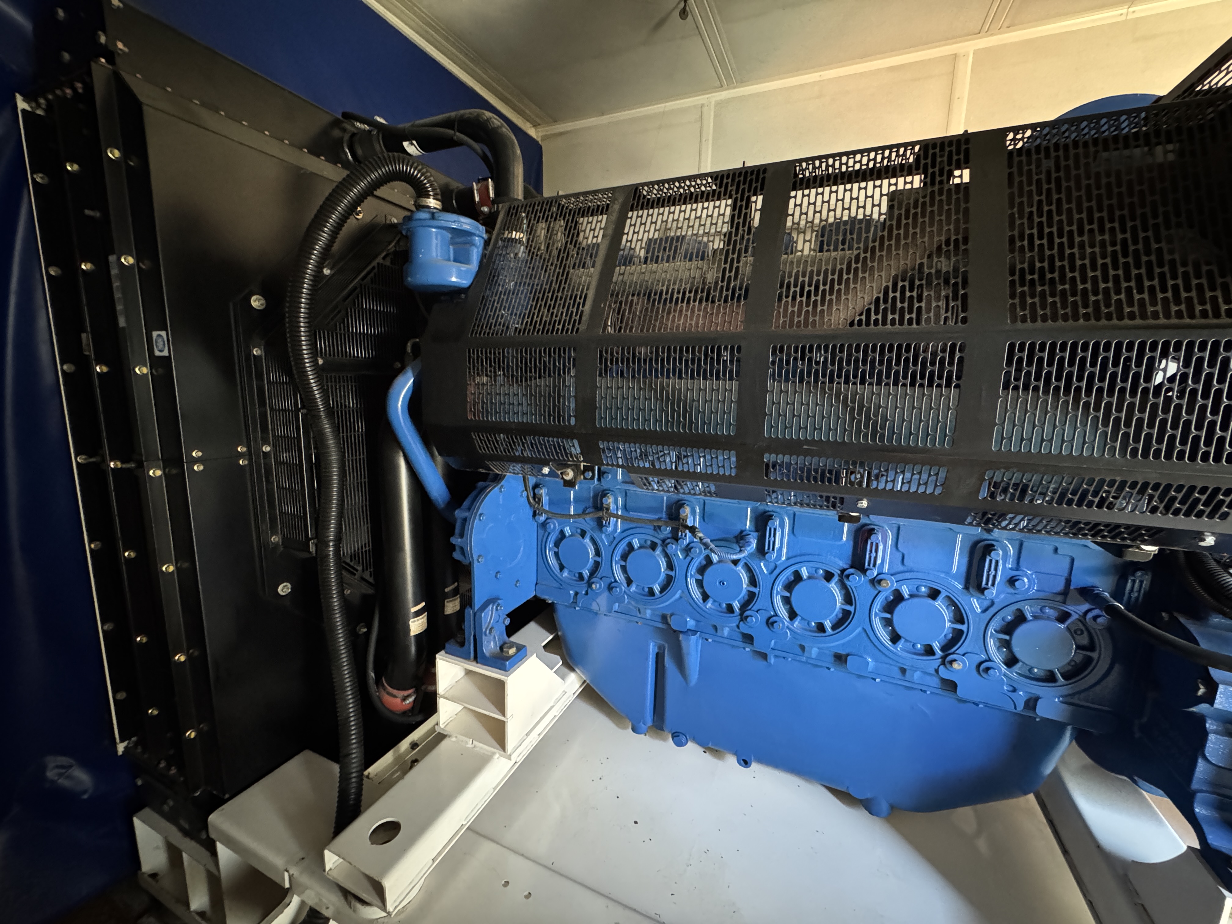 Used FG Wilson Perkins 900kVA 720kW Diesel Generator XP85010