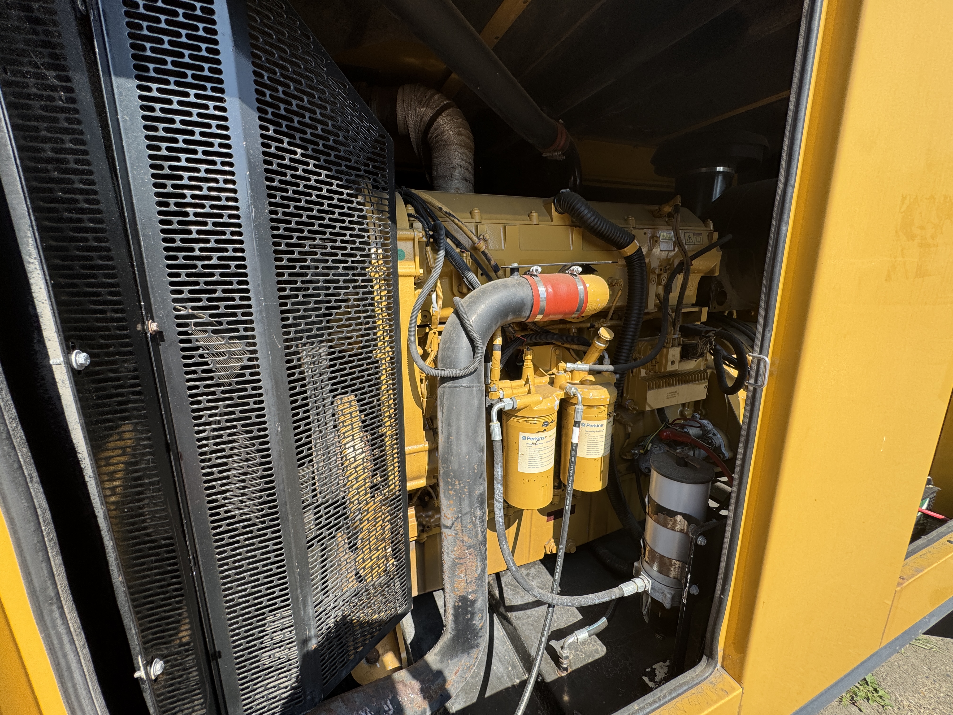 Used Olympian Perkins 450kVA 360kW Diesel Generator XP550131