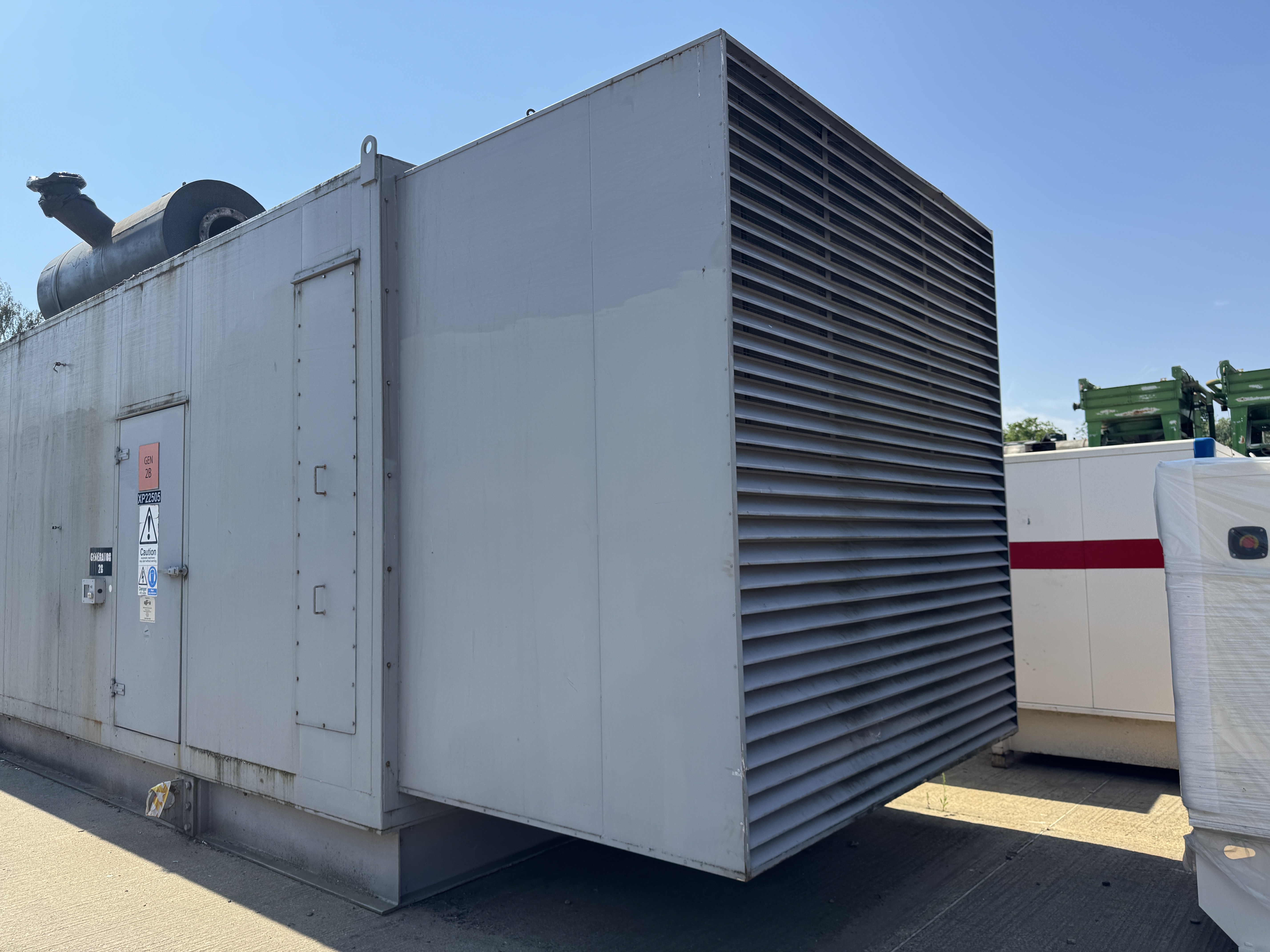 Used AKSA Cummins 2250kVA 1800kW Diesel Generator XP22505