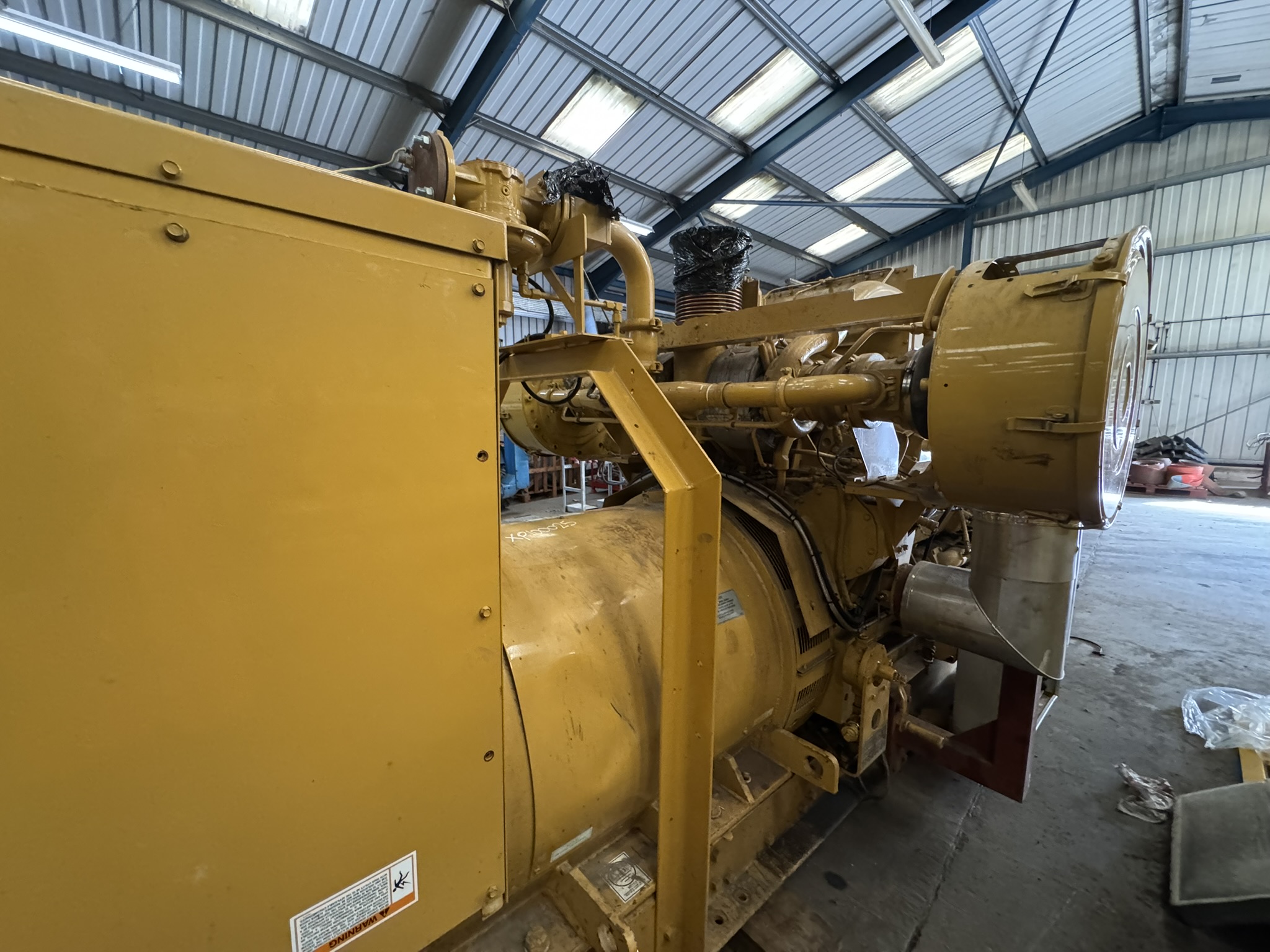 Used Caterpillar 996kVA 797kW Gas Generator XP100025G