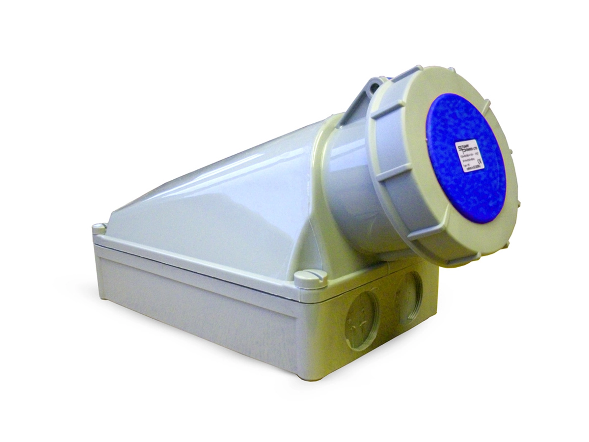 32 Amp 240V 3-Pin IP67 Surface (wall mount) Sockets - Stuart Group Ltd