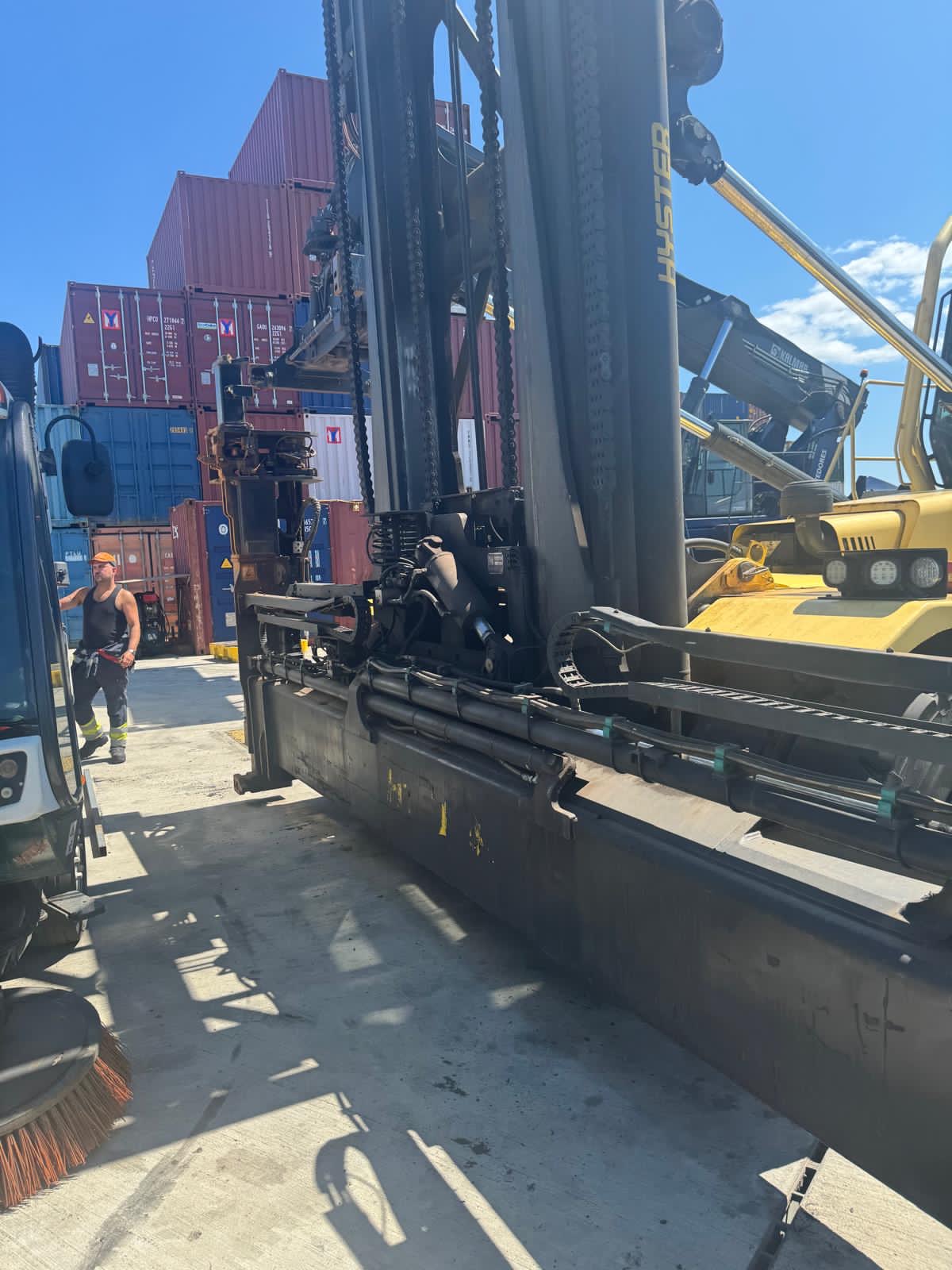 Used Hyster H11XM Container Handler