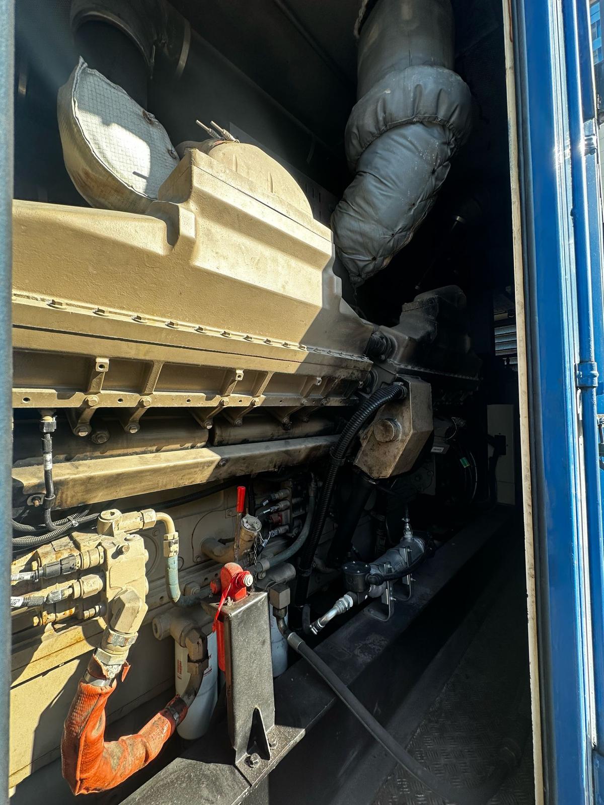 Used AKSA Cummins 2250kVA 1800kW Diesel Generator XP22509