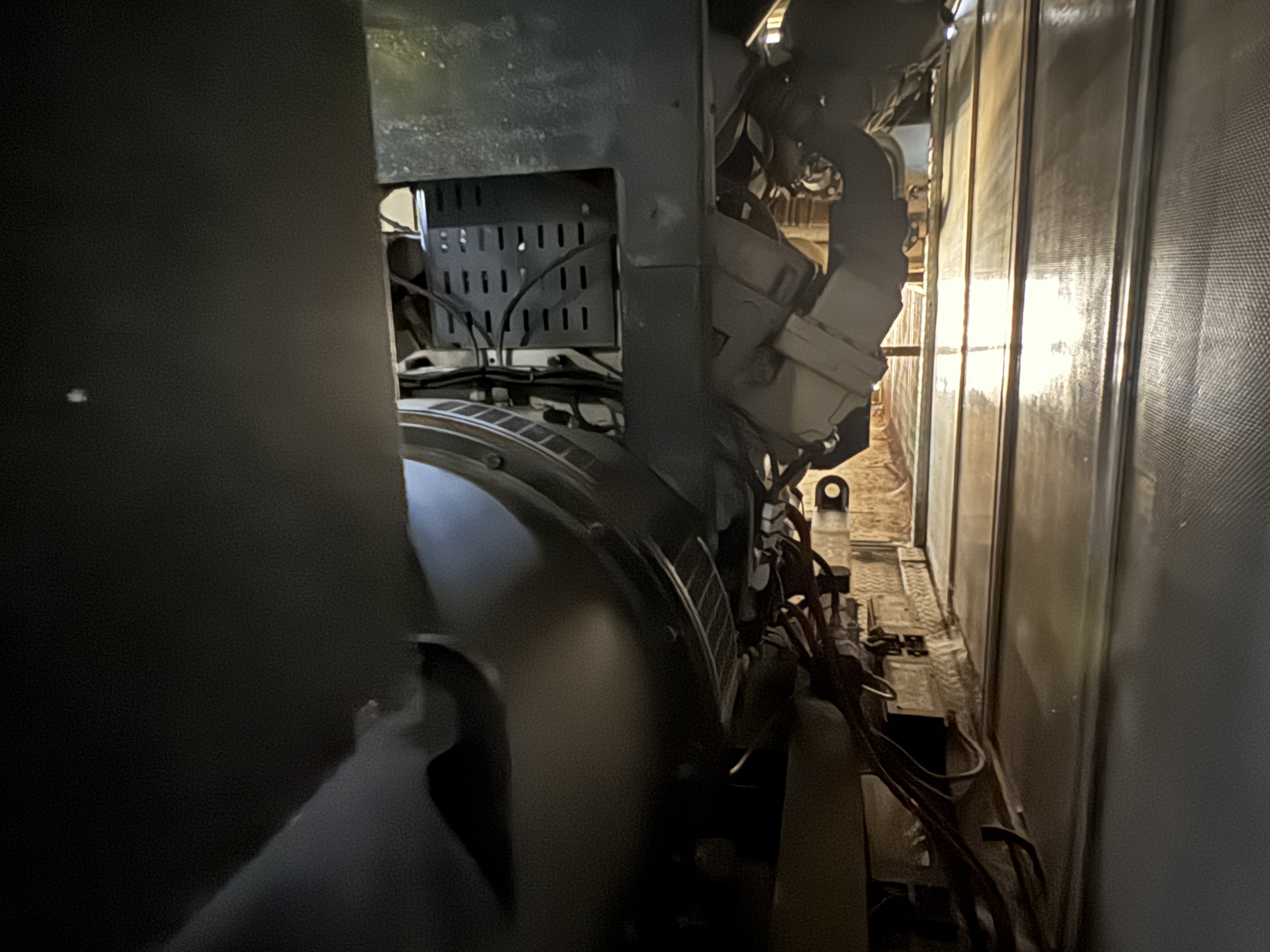 Used AKSA Cummins 2250kVA 1800kW Diesel Generator XP22509