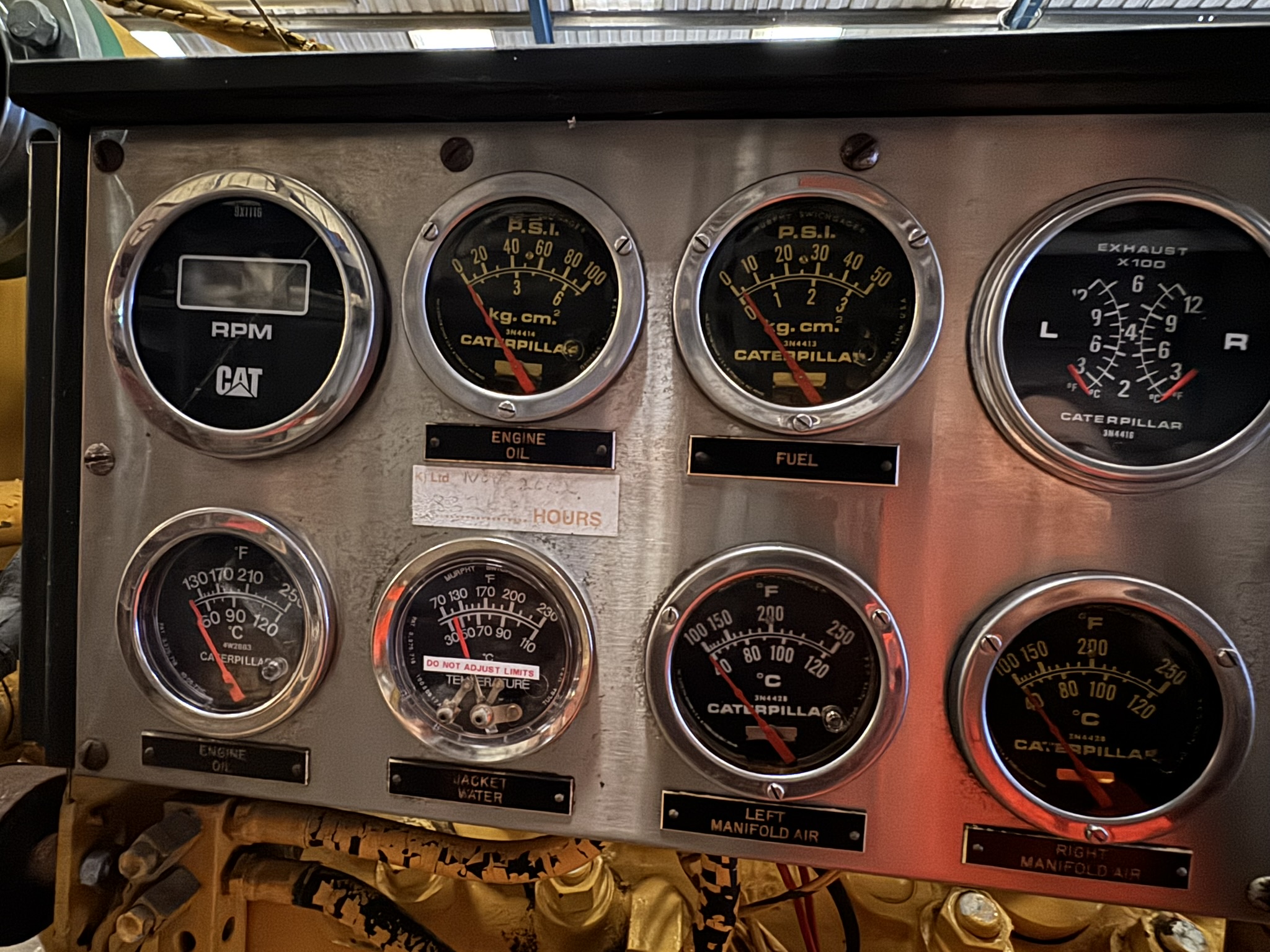 Used Caterpillar 938kVA 750kW Diesel Generator XP9003