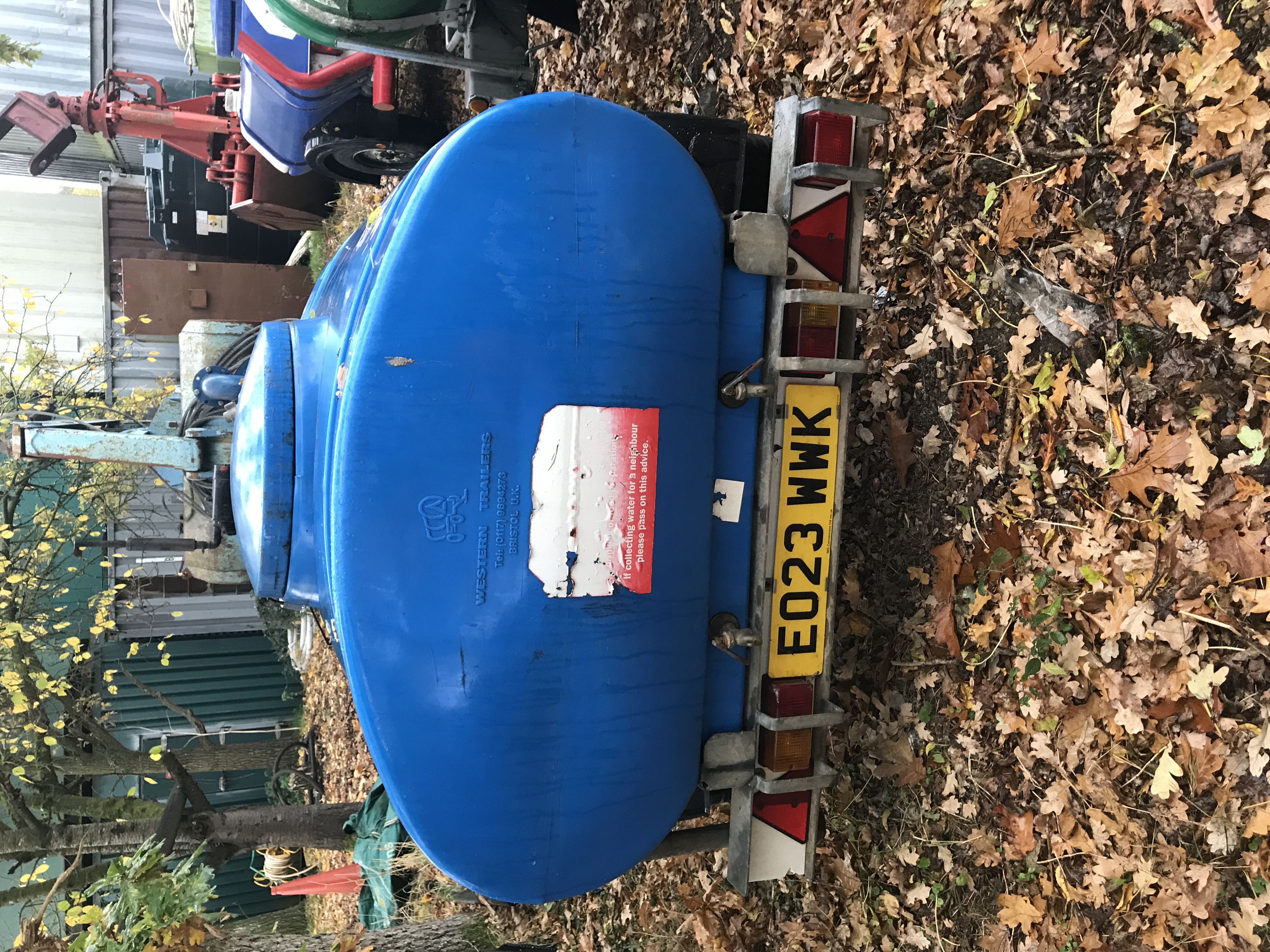 Used Western Trailer 1000 litre Water Bowser