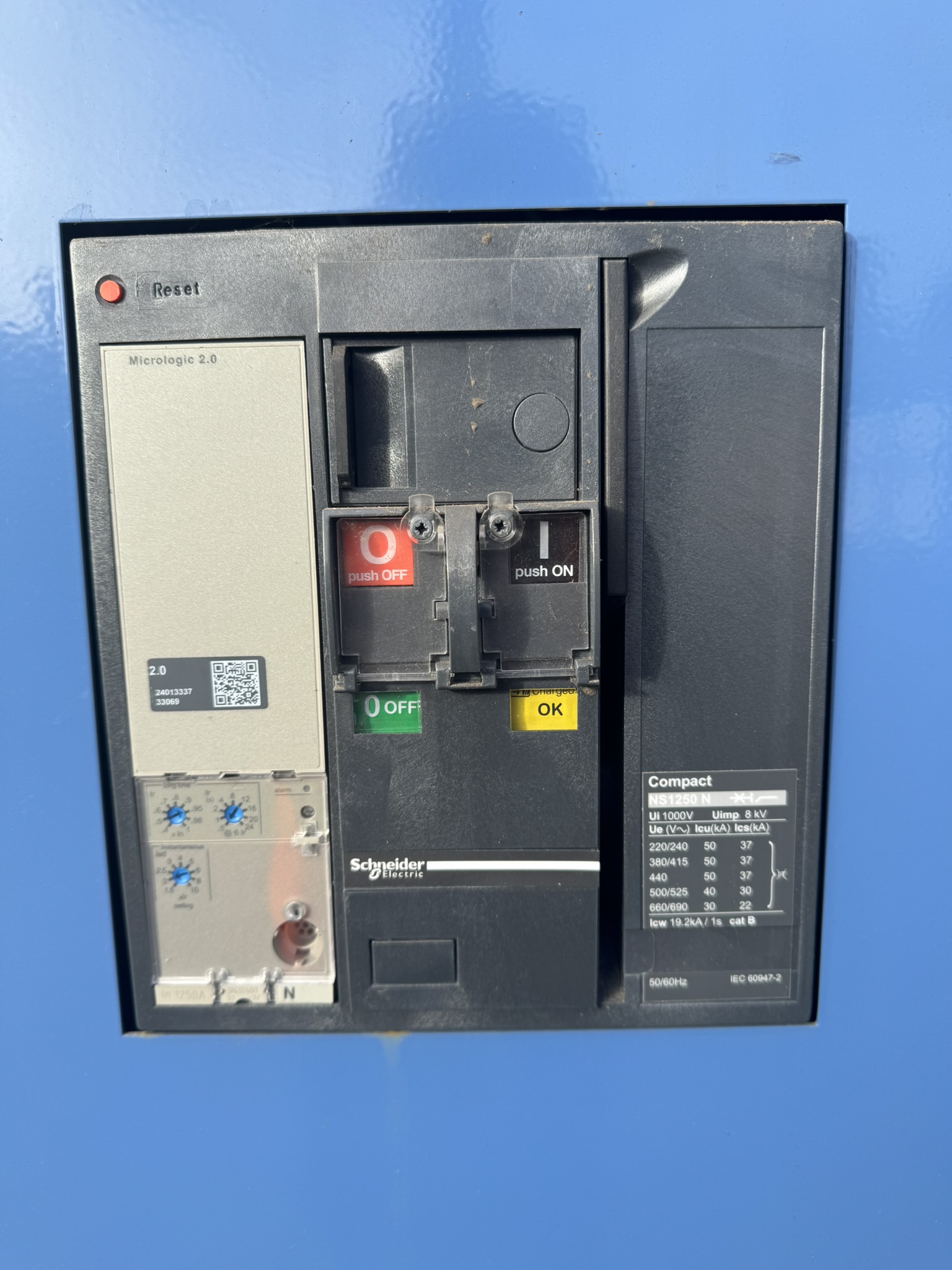 Used 2022 SDMO 825 kVA 660 kW Diesel Generator XSP80040 for sale