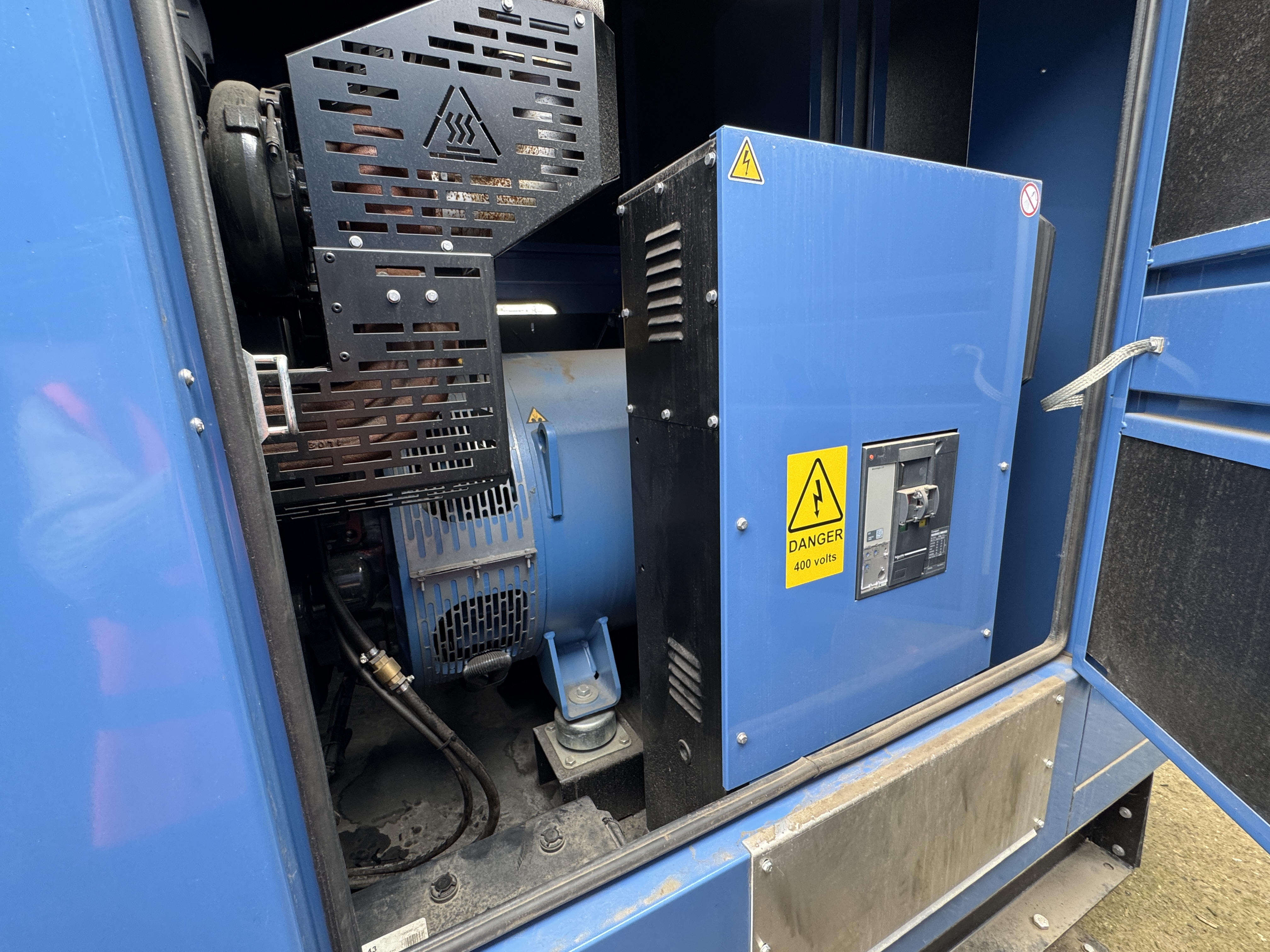 Used 2022 SDMO 825 kVA 660 kW Diesel Generator XSP80041 for sale