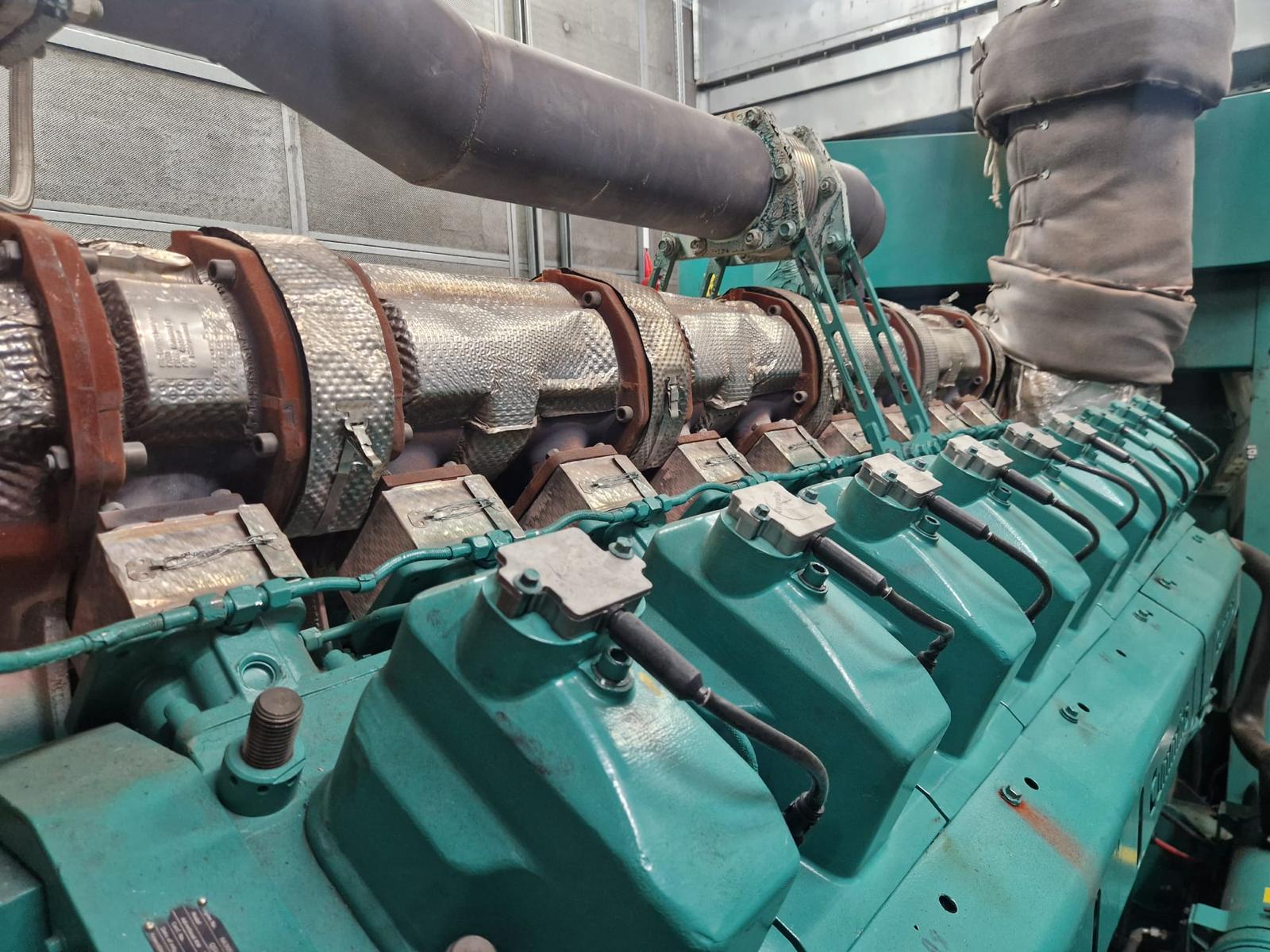 Used Cummins 2400 kVA Gas Generator