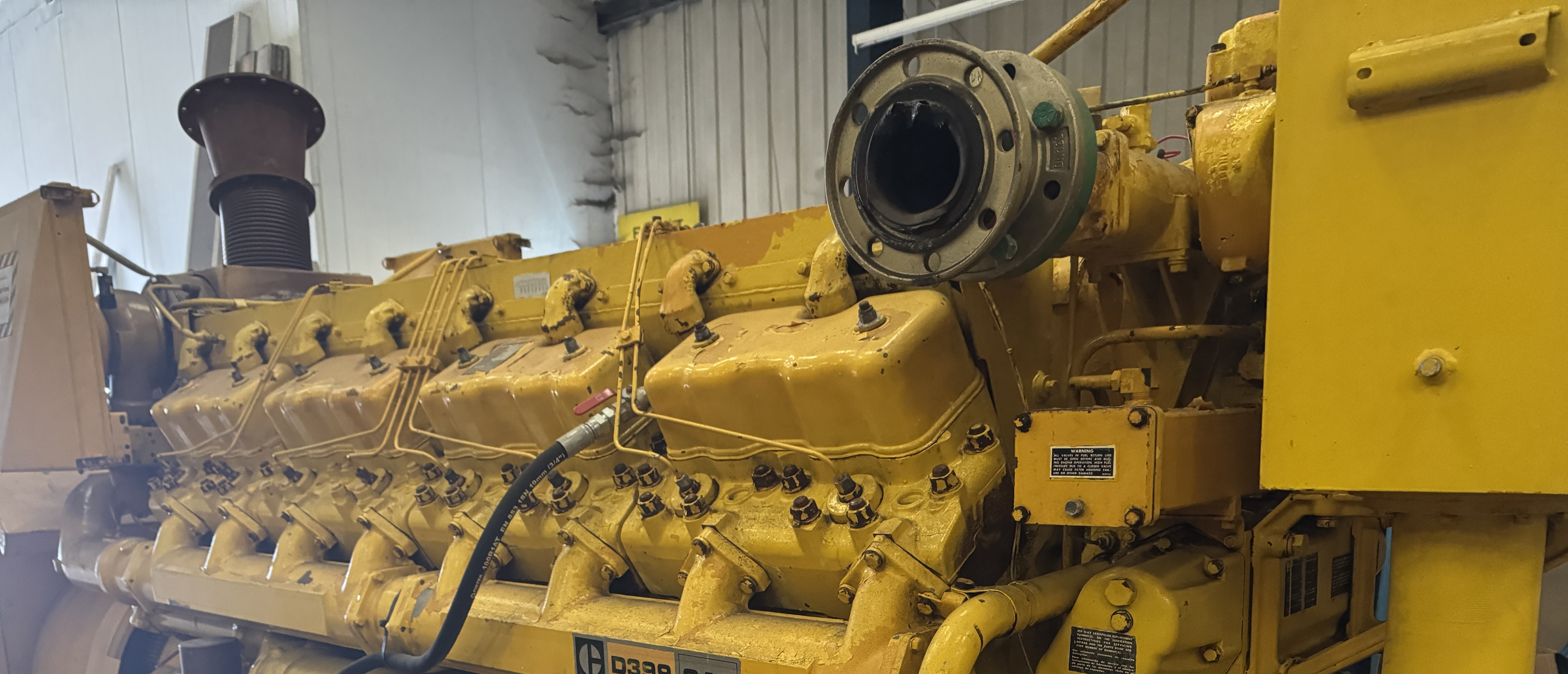 Used Caterpillar 938kVA 750kW Diesel Generator