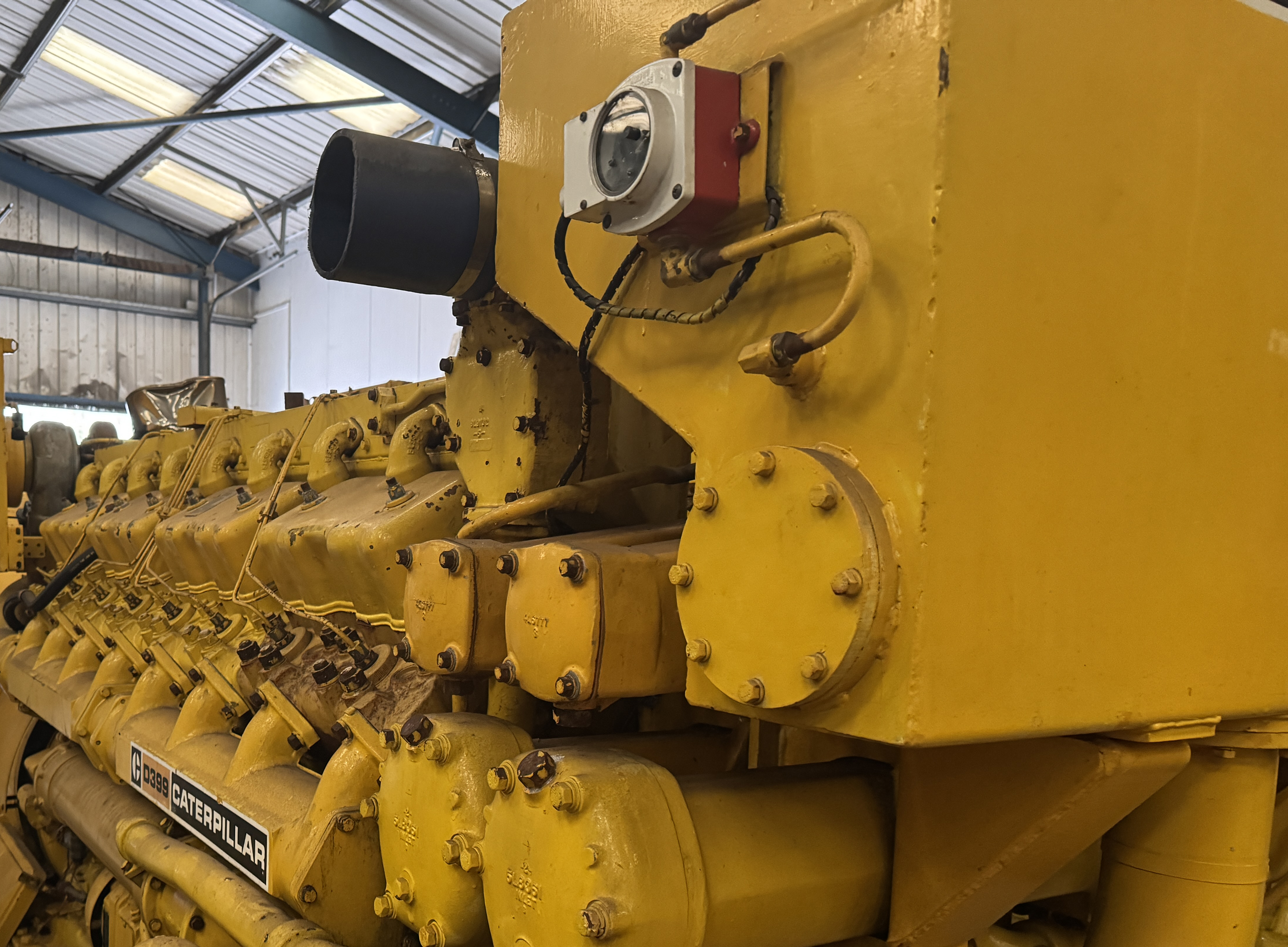 Used Caterpillar 938kVA 750kW Diesel Generator