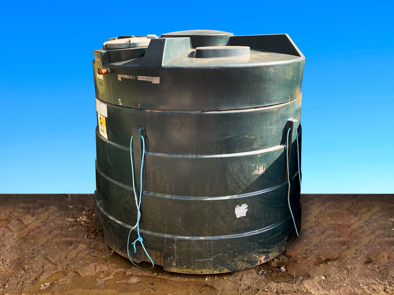 Kingspan Titan EcoSafe ES3500T 3,500 Litre Plastic Oil Tank - Stuart Group Ltd