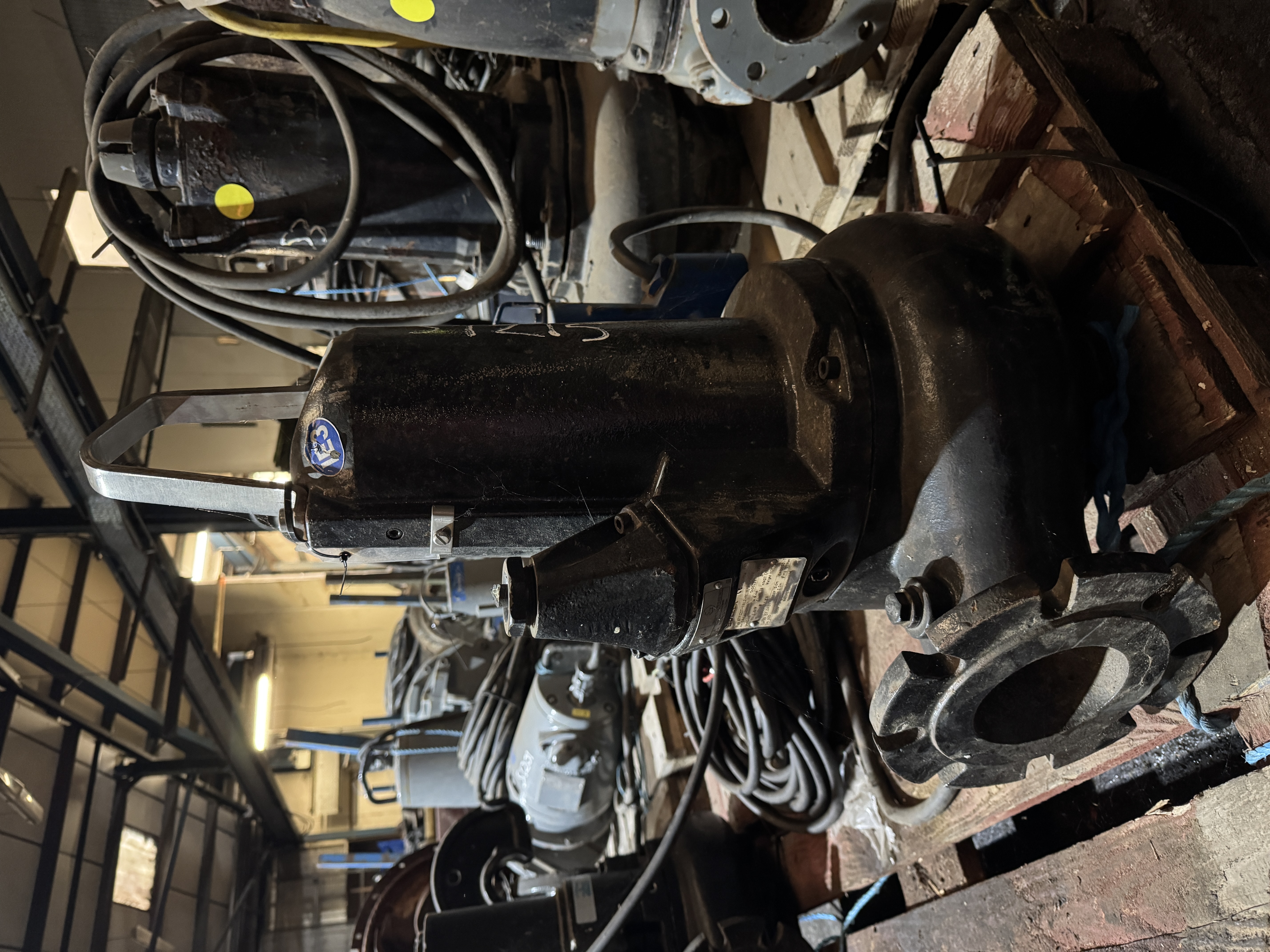 Used Sulzer XFP100C Submersible Pump